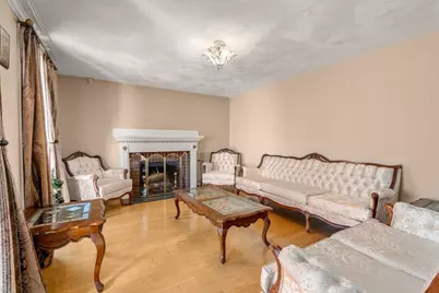 113 Temple Rd, Waltham, MA 02452 - Photo 7