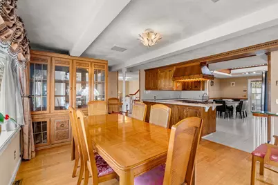 113 Temple Rd, Waltham, MA 02452 - Photo 9