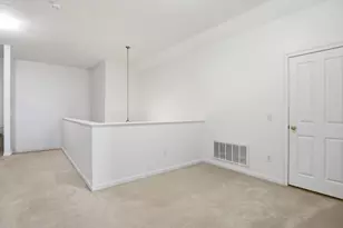 7 Tideswell Ln, Worcester, MA 01609 - Photo 27