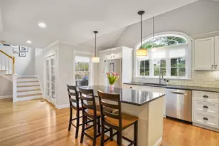 10 Higgins Rd, Marblehead, MA 01945 - Photo 7