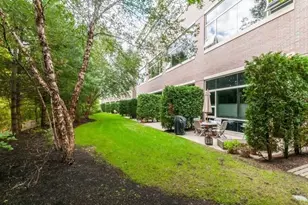 290 Pleasant St, Watertown, MA 02472 - Photo 23