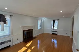 632 W Roxbury Pkwy, Boston, MA 02132 - Photo 3
