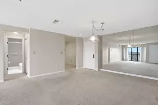 3920 Mystic Valley Pkwy, Medford, MA 02155 - Photo 13