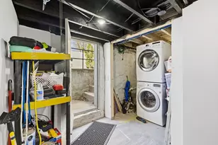 28 Borden St, New Bedford, MA 02740 - Photo 31