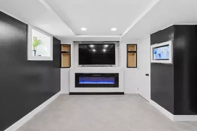 28 Borden St, New Bedford, MA 02740 - Photo 15