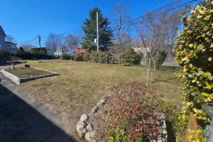 47 Kendall St, Framingham, MA 01702 - Photo 9