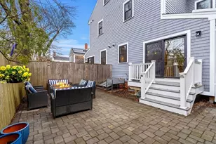 34 Purchase St, Newburyport, MA 01950 - Photo 37