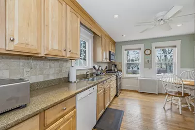 12 Woodlawn Ave, Chelmsford, MA 01824 - Photo 7