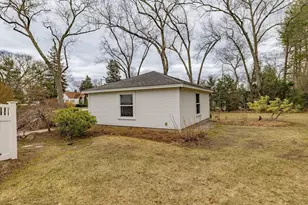 12 Woodlawn Ave, Chelmsford, MA 01824 - Photo 29