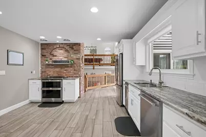 365 Green St, Northborough, MA 01532 - Photo 7