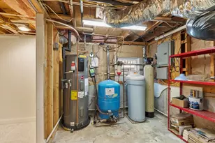 17 Mount Auburn Rd, Chelmsford, MA 01824 - Photo 35