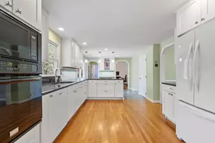 17 Mount Auburn Rd, Chelmsford, MA 01824 - Photo 7