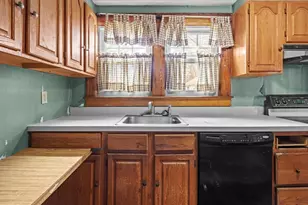 18 Cedar St, Westborough, MA 01581 - Photo 15