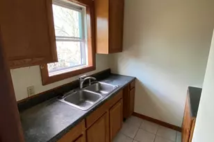 10 Lafayette St, Attleboro, MA 02703 - Photo 5