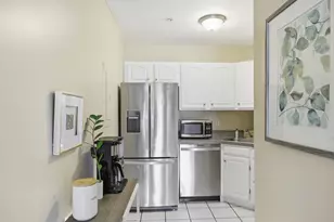 86 E Howard St, Quincy, MA 02169 - Photo 7