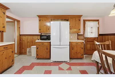 610 Grafton Street, Shrewsbury, MA 01545 - Photo 15