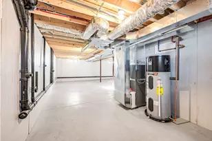 39 Wallace, Springfield, MA 01119 - Photo 35