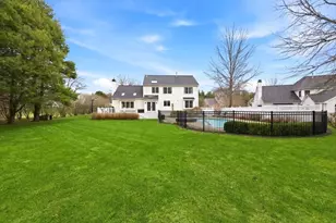 24 Winthrop Dr, Franklin, MA 02038 - Photo 39