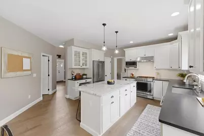 24 Winthrop Dr, Franklin, MA 02038 - Photo 13