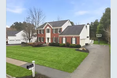 24 Winthrop Dr, Franklin, MA 02038 - Photo 1