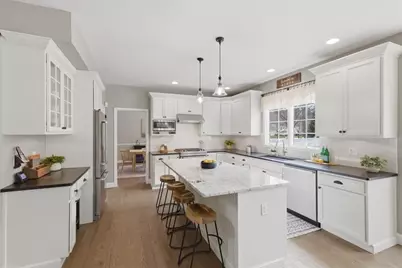 24 Winthrop Dr, Franklin, MA 02038 - Photo 11