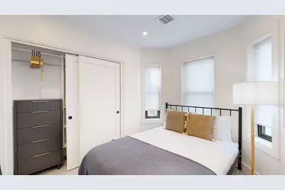 353 E 8th St #3, Boston, MA 02127 - Photo 11
