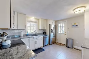 205 Golden Hill Ave, Haverhill, MA 01830 - Photo 11