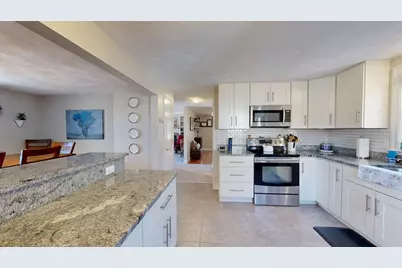 205 Golden Hill Avenue, Haverhill, MA 01830 - Photo 9