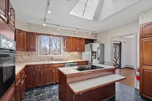 77 Zenith Dr, Worcester, MA 01602 - Photo 15