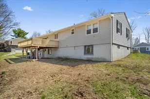 77 Zenith Dr, Worcester, MA 01602 - Photo 5