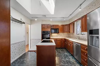 77 Zenith Dr, Worcester, MA 01602 - Photo 17