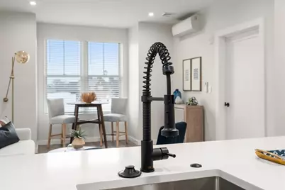 10 Somerset #402, Winthrop, MA 02152 - Photo 9