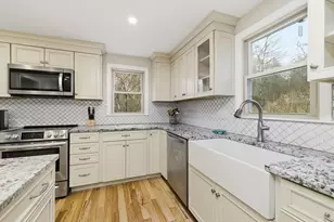 18 Russell Trufant Rd, Carver, MA 02330 - Photo 9