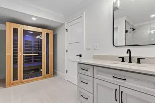 16 Evelyn St, Burlington, MA 01803 - Photo 39