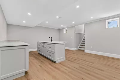 16 Evelyn St, Burlington, MA 01803 - Photo 35