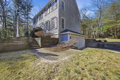 92 Ocean Hill Dr, Kingston, MA 02364 - Photo 27