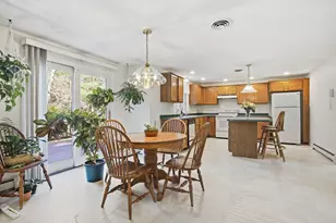 92 Ocean Hill Dr, Kingston, MA 02364 - Photo 9