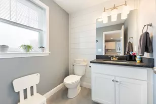 1005 Auburn St, Whitman, MA 02382 - Photo 19