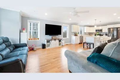 1005 Auburn St #B3, Whitman, MA 02382 - Photo 3