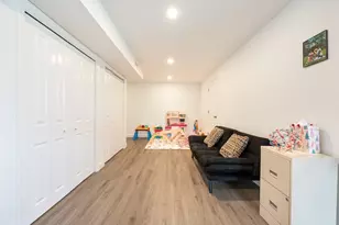 1005 Auburn St, Whitman, MA 02382 - Photo 21