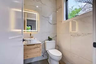 24 Newell St, Cambridge, MA 02140 - Photo 9