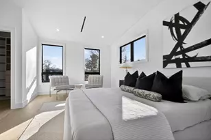 24 Newell St, Cambridge, MA 02140 - Photo 17