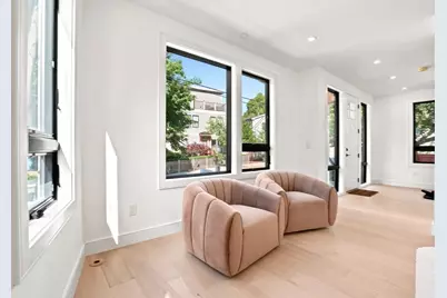 24 Newell St, Cambridge, MA 02140 - Photo 3