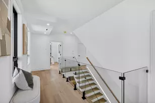 24 Newell St, Cambridge, MA 02140 - Photo 17