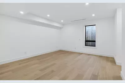 24 Newell St, Cambridge, MA 02140 - Photo 23