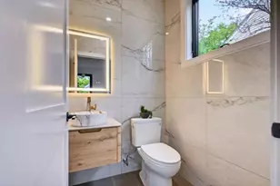 24 Newell St, Cambridge, MA 02140 - Photo 9