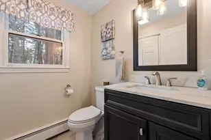 7 Avon St, Wilmington, MA 01887 - Photo 9