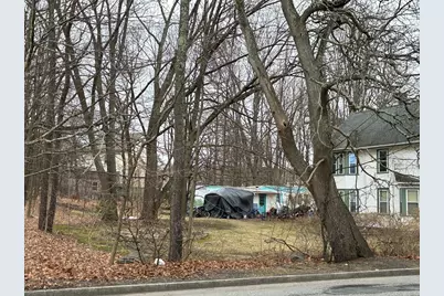 219 Montvale Ae, Woburn, MA 01801 - Photo 3