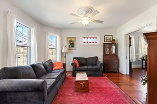 21 Montague St, Arlington, MA 02474 - Photo 5