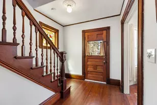 21 Montague St, Arlington, MA 02474 - Photo 3